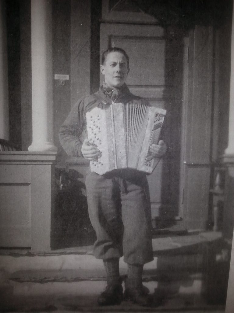 Kristian August Østbye in front of the Main Building at Elverum Folk High School 1939-1940