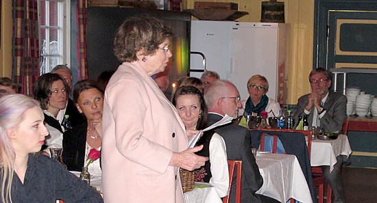 Marking in the dining room