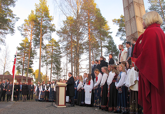 Koroppstilling på 9 april ved Elverum folkehøgskole